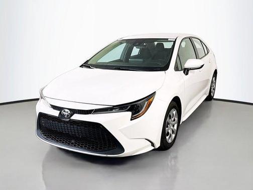 White 2022 Toyota Corolla LE