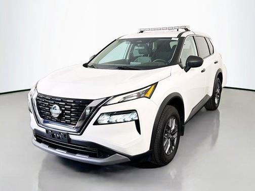 Glacier White 2022 Nissan Rogue S
