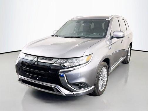 Mercury Gray Metallic 2022 Mitsubishi Outlander PHEV GT