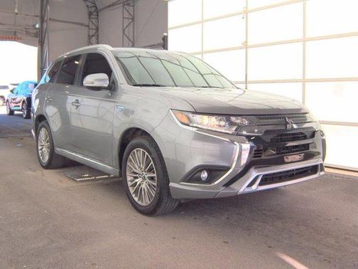 2022 Mitsubishi Outlander PHEV GT