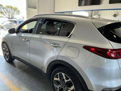 2020 Kia Sportage EX