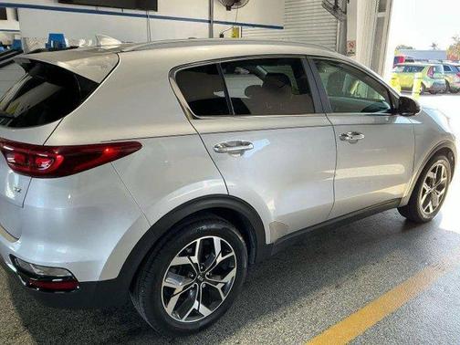 2020 Kia Sportage EX