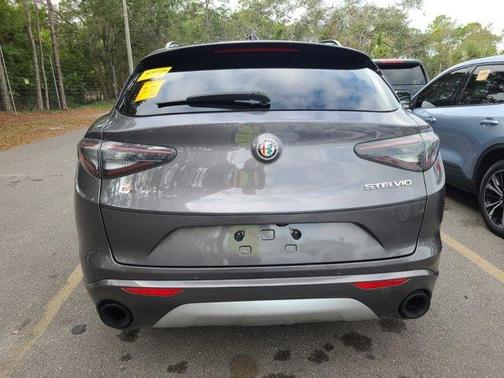 2024 Alfa Romeo Stelvio Ti