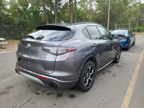 2024 Alfa Romeo Stelvio Ti