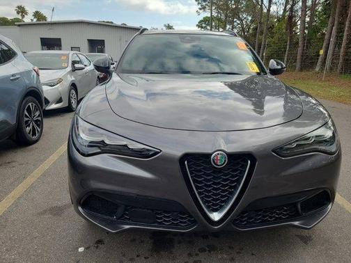 2024 Alfa Romeo Stelvio Ti
