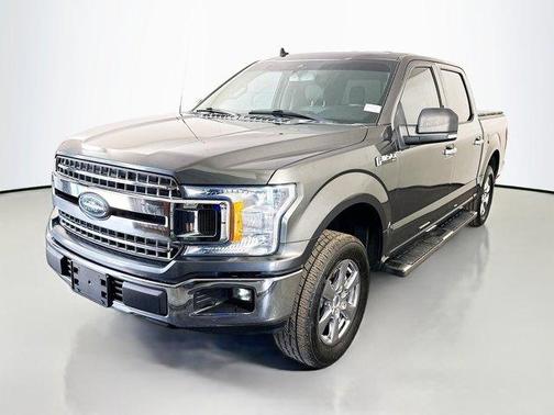 Magnetic Metallic 2019 Ford F-150 XLT