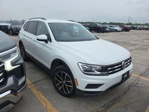 Pure White 2021 Volkswagen Tiguan 2.0T SE