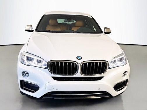 Mineral White Metallic 2018 BMW X6 xDrive35i