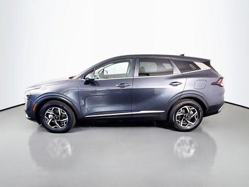 Gravity Gray 2025 Kia Sportage LX