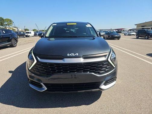 Gravity Gray 2025 Kia Sportage LX
