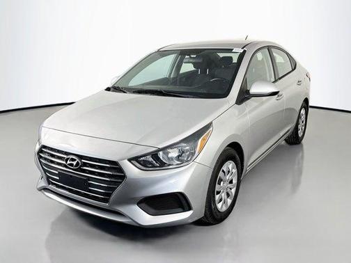 Olympus Silver Metallic 2019 Hyundai Accent SE