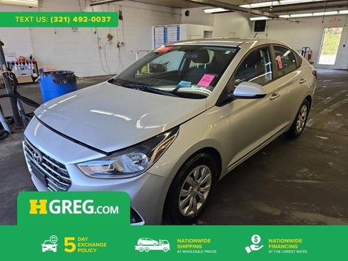 Olympus Silver Metallic 2019 Hyundai Accent SE