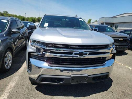 Silver Ice Metallic 2021 Chevrolet Silverado 1500 LT