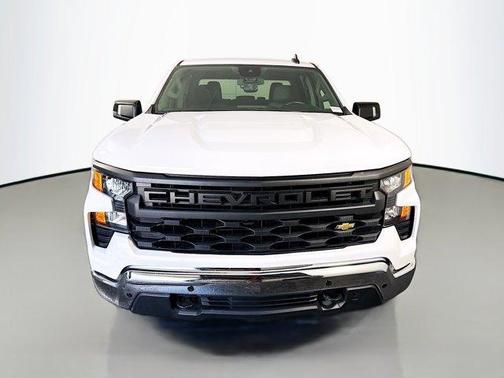 Summit White 2025 Chevrolet Silverado 1500 WT