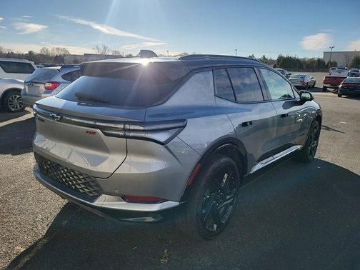 2025 Chevrolet Equinox EV RS