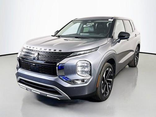 2022 Mitsubishi Outlander Black Edition