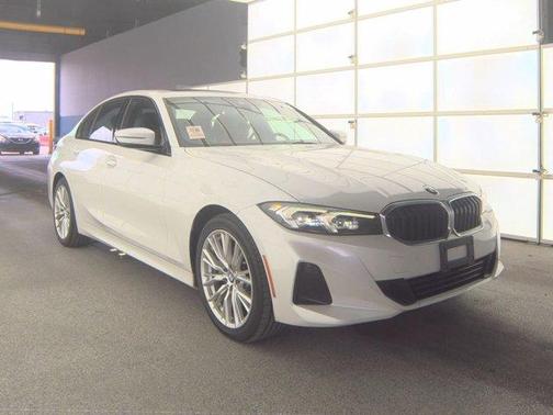 Mineral White Metallic 2023 BMW 330 i