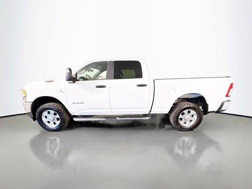 Bright White Clearcoat 2024 RAM 2500 Big Horn