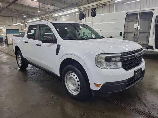 2022 Ford Maverick XL