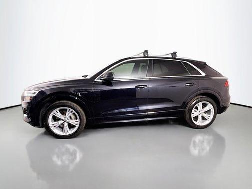 2020 Audi Q8 Premium