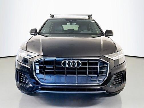 2020 Audi Q8 Premium