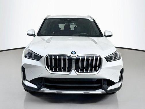 Alpine White 2026 BMW X1 xDrive28i