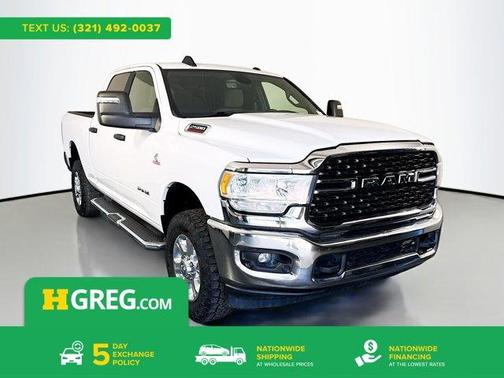 Bright White Clearcoat 2024 RAM 2500 Big Horn