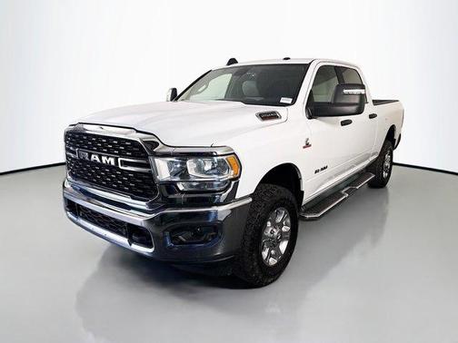 Bright White Clearcoat 2024 RAM 2500 Big Horn