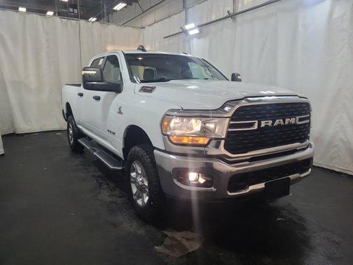 Bright White Clearcoat 2024 RAM 2500 Big Horn