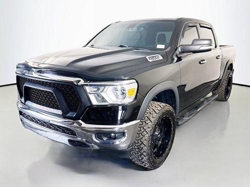 Diamond Black 2019 RAM 1500 Big Horn
