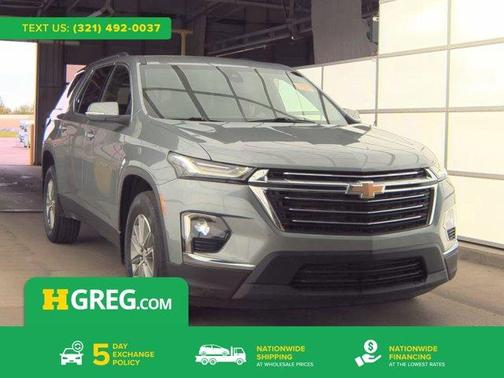 Sterling Gray Metallic 2023 Chevrolet Traverse LT Cloth