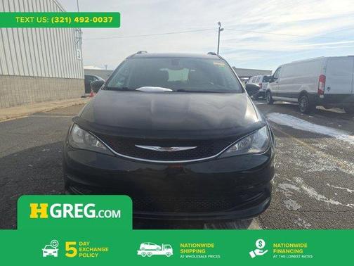 2021 Chrysler Voyager LXI