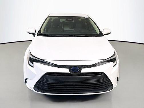 2024 Toyota Corolla Hybrid LE