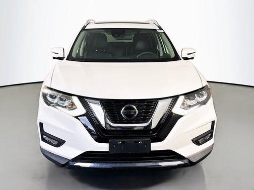 White 2020 Nissan Rogue SL
