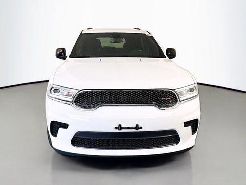 White Knuckle Clearcoat 2023 Dodge Durango SXT