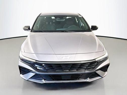 Metal 2026 Hyundai ELANTRA SEL Sport