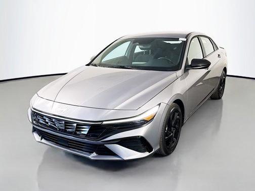 Metal 2026 Hyundai ELANTRA SEL Sport