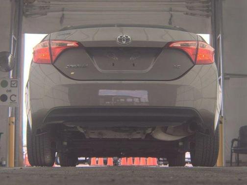 Falcon Gray Metallic 2018 Toyota Corolla LE