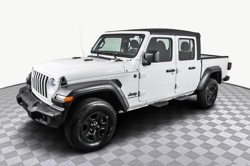 2022 Jeep Gladiator Sport