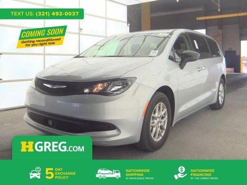 2024 Chrysler Voyager LX