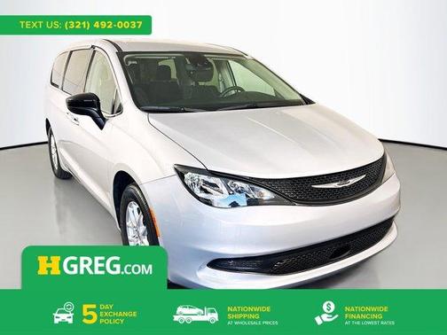2024 Chrysler Voyager LX