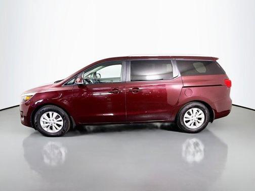 2018 Kia Sedona LX