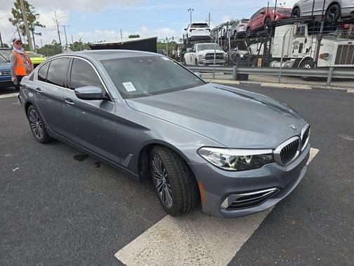 Bluestone Metallic 2019 BMW 530 i