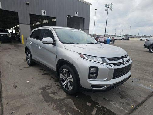 2022 Mitsubishi Outlander Sport SE