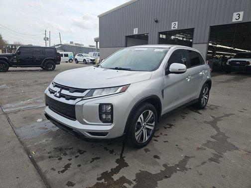 2022 Mitsubishi Outlander Sport SE