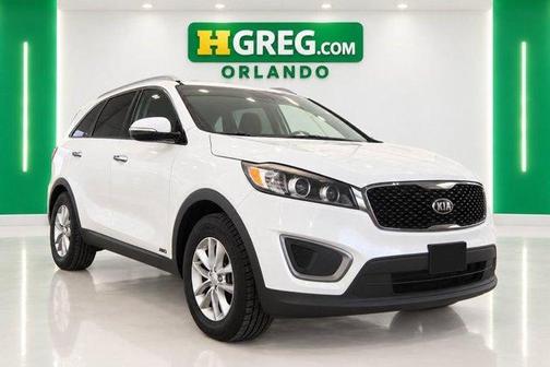 Snow White Pearl 2016 Kia Sorento LX