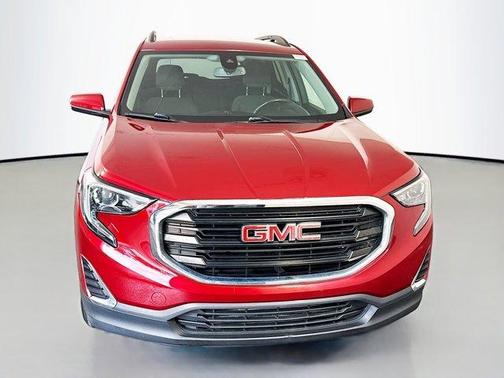 Red Quartz Tintcoat 2020 GMC Terrain SLE