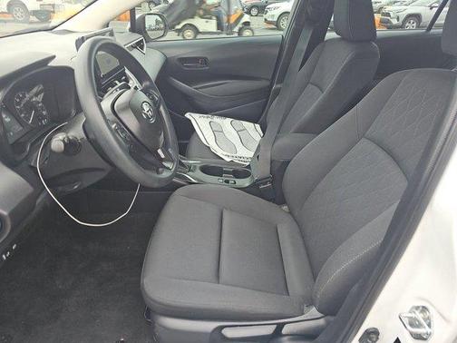 Ice 2025 Toyota Corolla LE