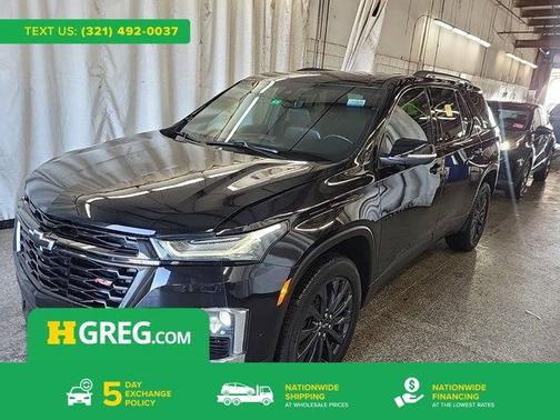Mosaic Black Metallic 2022 Chevrolet Traverse RS