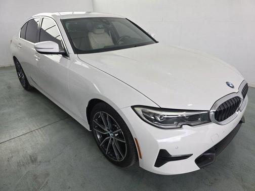 2020 BMW 330 i